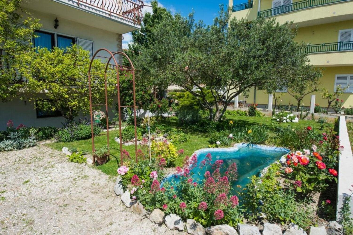Apartments Bozana Kastela Exterior photo