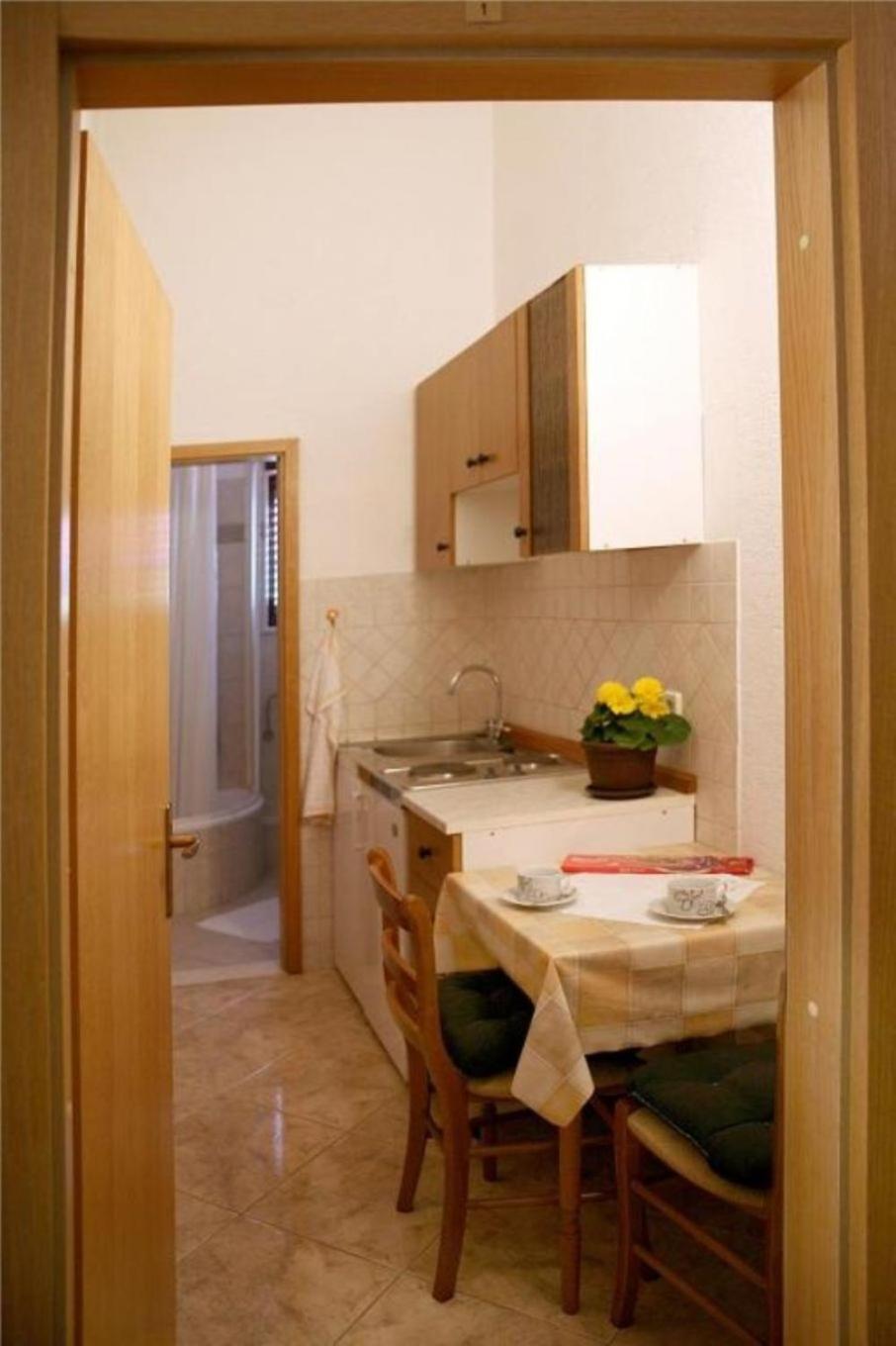 Apartments Bozana Kastela Exterior photo